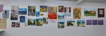 Una veintena de obras forman parte de la segunda exposición de María Luisa Gema Bisquert, «Los cuadros de La Nena», en Dénia