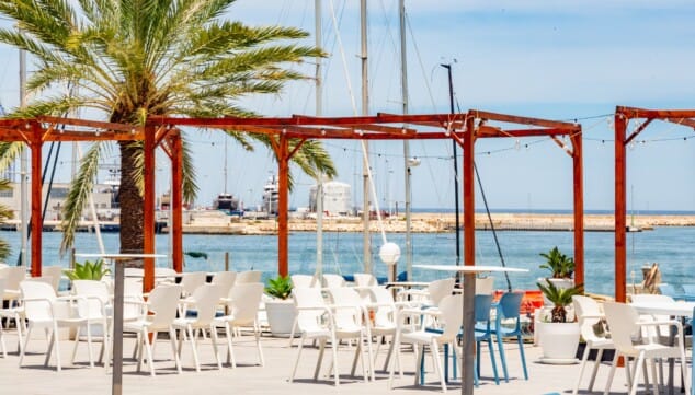 ¿Buscas dónde comer en el puerto de Dénia? Este lugar lo tiene todo 1 Imagen: Comer frente al puerto de Dénia