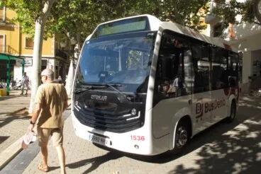 Dénia estrena nuevos autobuses de Cero emisiones en su recorrido urbano