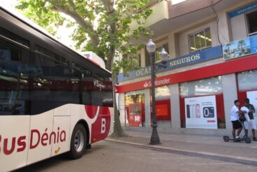 Dénia estrena nuevos autobuses de Cero emisiones en su recorrido urbano (13)