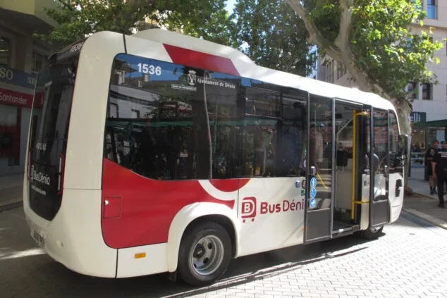 denia estrena nuevos autobuses de cero emisiones en su recorrido urbano 19