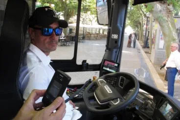 Dénia estrena nuevos autobuses de Cero emisiones en su recorrido urbano (3)