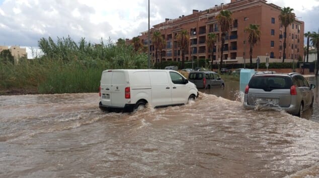 La lluvia obliga a cortar varias calles en Dénia y suspender las actividades al aire libre y el concurso de pintura 6 estado de las calles de denia ante el episodio de lluvia 7