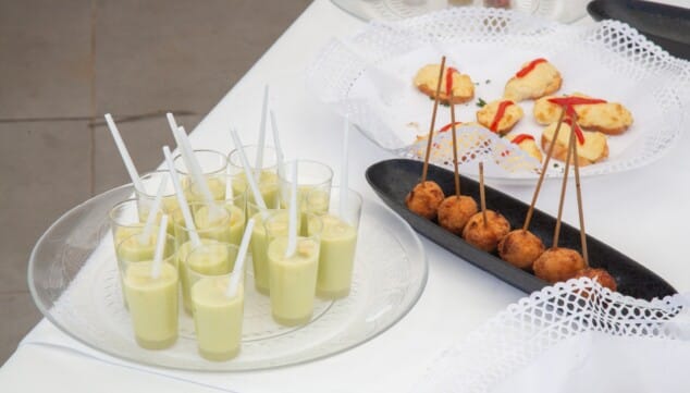 ¿Buscas dónde comer en el puerto de Dénia? Este lugar lo tiene todo 12 eventos frente al mar 1
