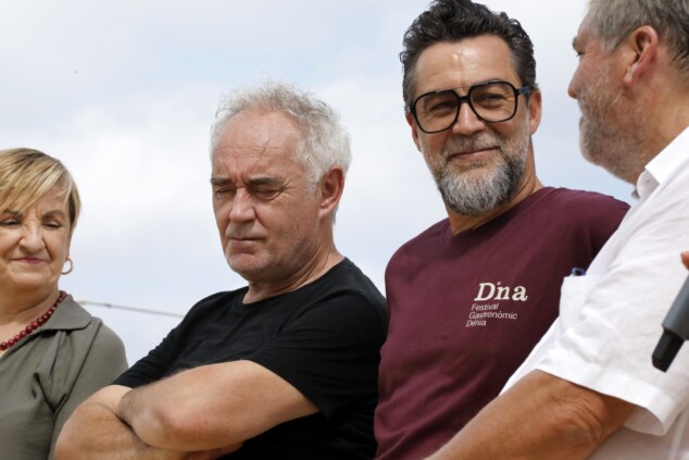 «Tenéis que estar orgullosos de vuestra cocina»: Ferran Adrià rinde homenaje al D*na Festival en Dénia 49 inauguracion del dna festival 2026 49