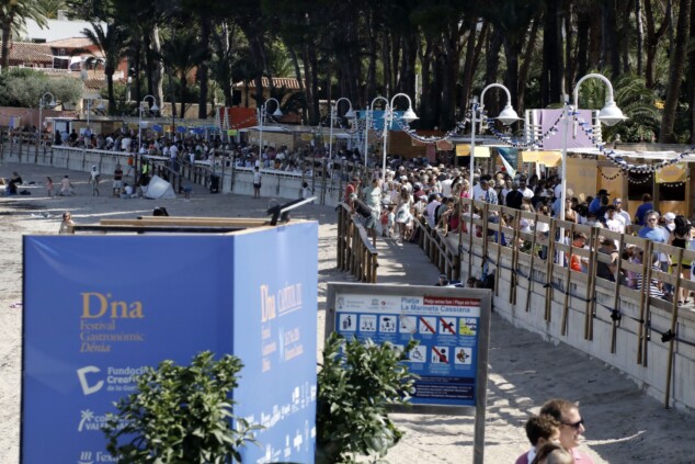«Tenéis que estar orgullosos de vuestra cocina»: Ferran Adrià rinde homenaje al D*na Festival en Dénia 83 inauguracion del dna festival 2026 83