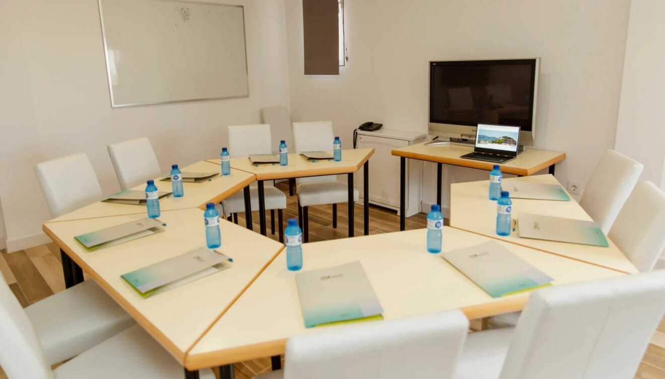 La importancia de elegir los mejores salones de reuniones