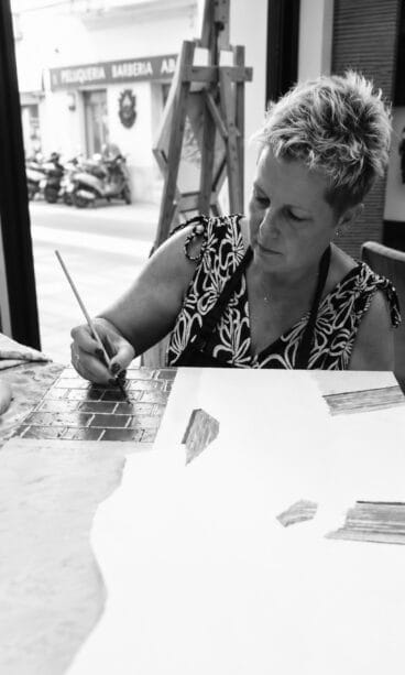 María Luisa Gema Bisquert en su proceso creativo