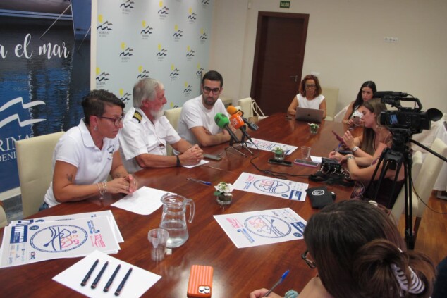 Las «100 Paladas Solidarias» regresan a Dénia con una nueva jornada contra el cáncer de mama 7 presentacion de 100 paladas solidarias en marina de denia 8