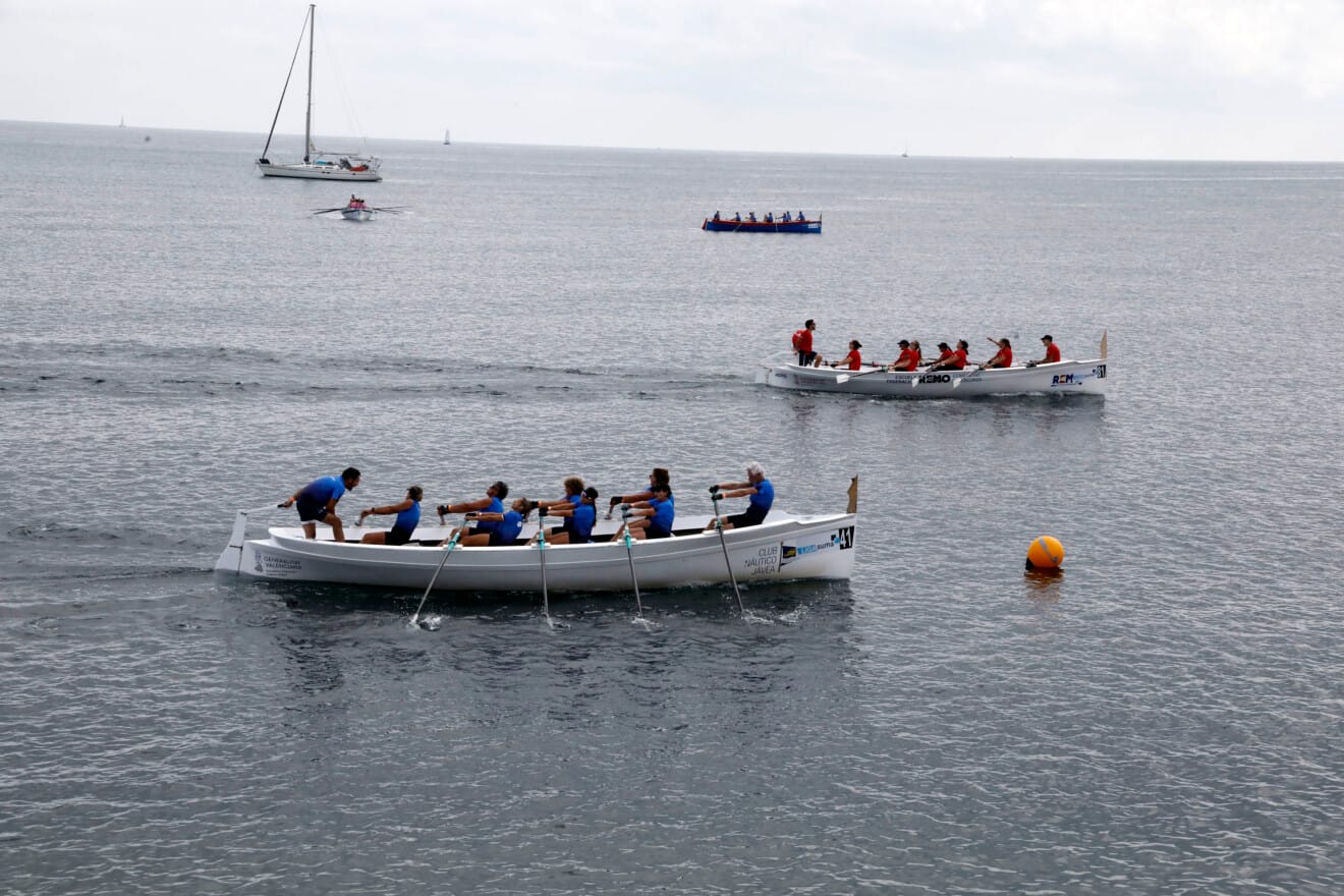 Regata 100 Paladas Solidarias de Remo en Dénia (16)