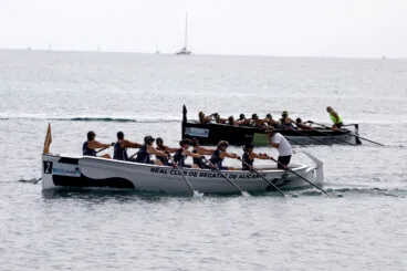 regata 100 paladas solidarias de remo en denia 19