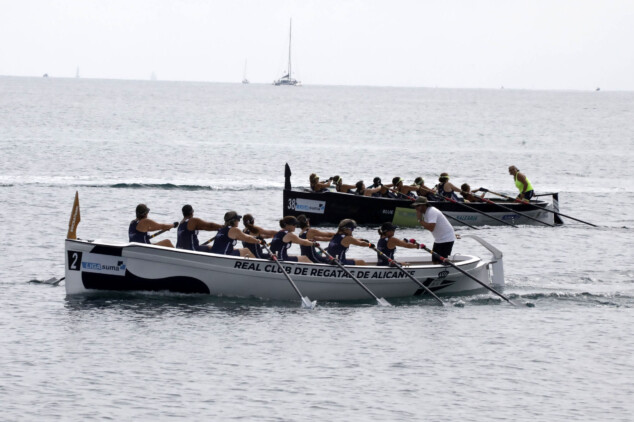regata 100 paladas solidarias de remo en denia 19