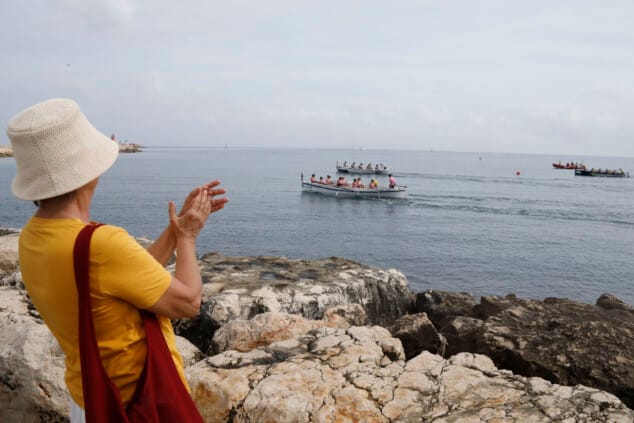 Más de un centenar de deportistas participaron en el III Desafío de 100 Paladas Solidarias en Dénia 27 regata 100 paladas solidarias de remo en denia 23