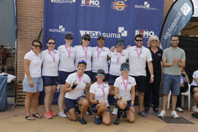 Más de un centenar de deportistas participaron en el III Desafío de 100 Paladas Solidarias en Dénia 38 regata 100 paladas solidarias de remo en denia 34