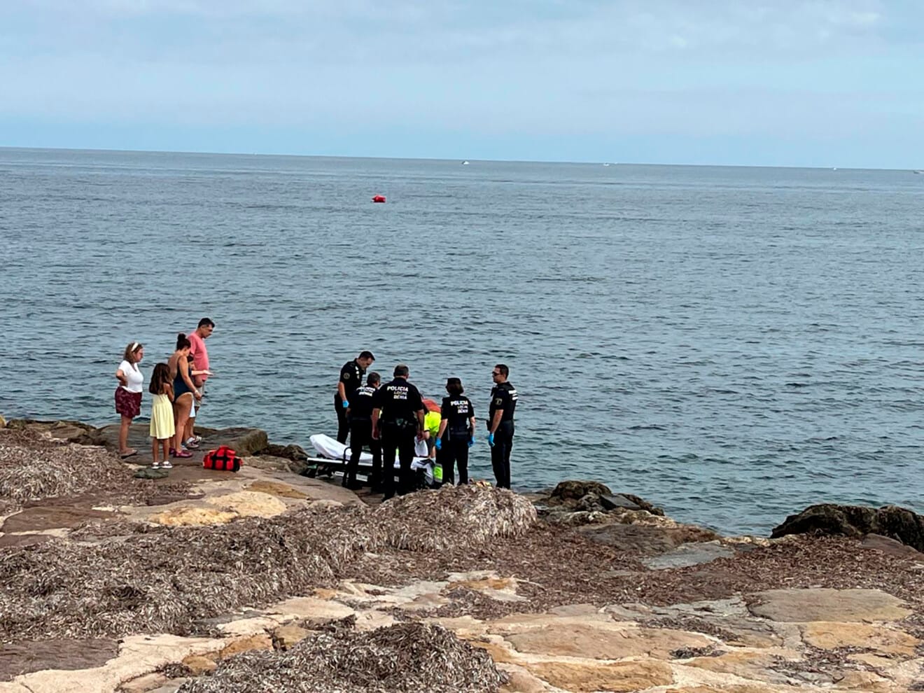 Rescate en la playa del Trampolí de Dénia