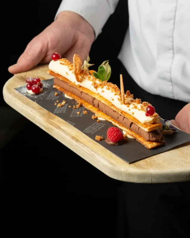 Cocina fusión en Dénia: Mediterráneo y Asia en un mismo plato 10 sabores del mundo