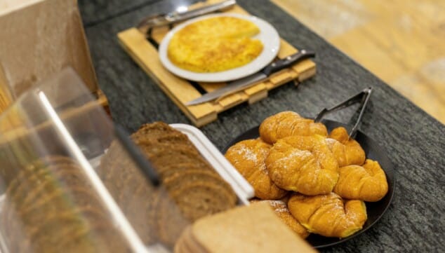 Cómo elegir un salón de reuniones en Dénia sin equivocarte 6 una oferta gastronomica variada con productos frescos