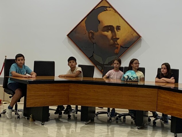 Imagen: Miembros del Consell de Infancia y adolescencia de Dénia