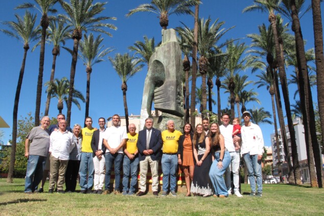 «Quedarse a vivir aquí no puede ser cuestión de suerte»: el acceso a la vivienda marca el 9 d'Octubre de Compromís en Dénia 18 acto de compromis del 9 doctubre en denia 18