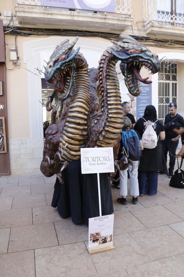 Cuando los gigantes tomaron las calles y las bestias encendieron la noche: el encuentro histórico de Dénia 55 aplec de gegants i besties de foc de denia 45