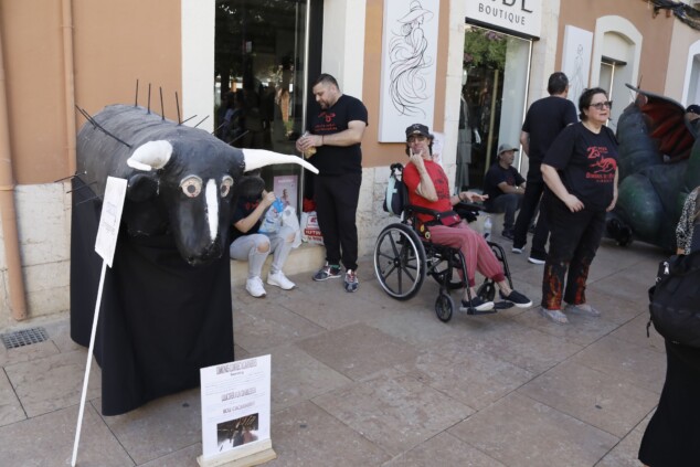 Cuando los gigantes tomaron las calles y las bestias encendieron la noche: el encuentro histórico de Dénia 61 aplec de gegants i besties de foc de denia 51