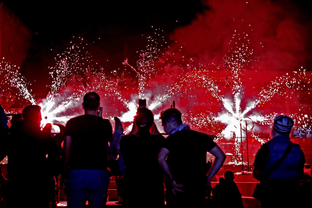 Conciertos y correfocs del 9 d'Octubre 43