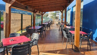 Desayuna en nuestra terraza