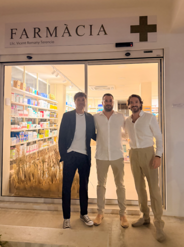 Inauguración Farmacia Romany en Formentera