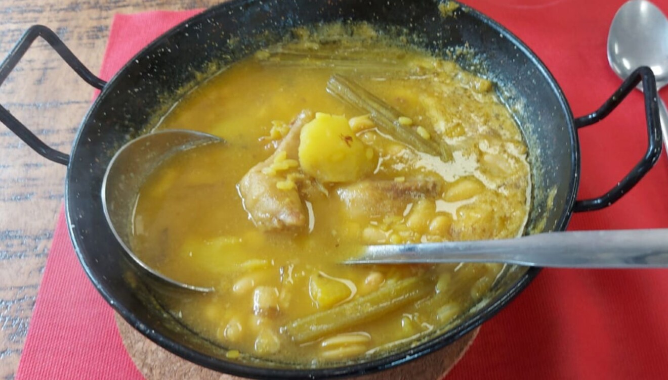 Patrimonio gastronómico valenciano servido en plato hondo